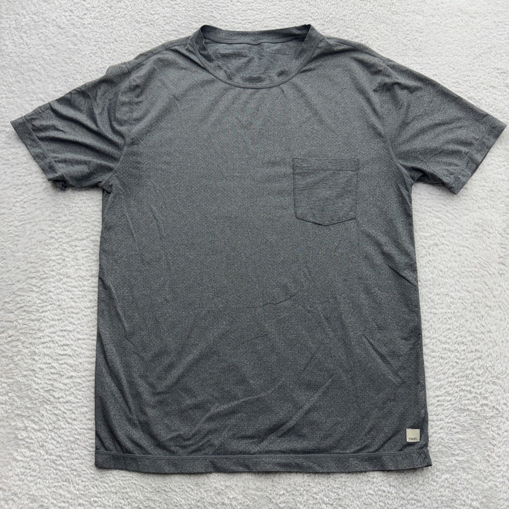 Vuori Tradewind Performance Tee Mens M Charcoal Heather Grey Pocket T-Shirt